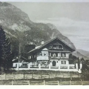 *** بيت ضيافة Gaestehaus Hohe Tannen ألمانيا